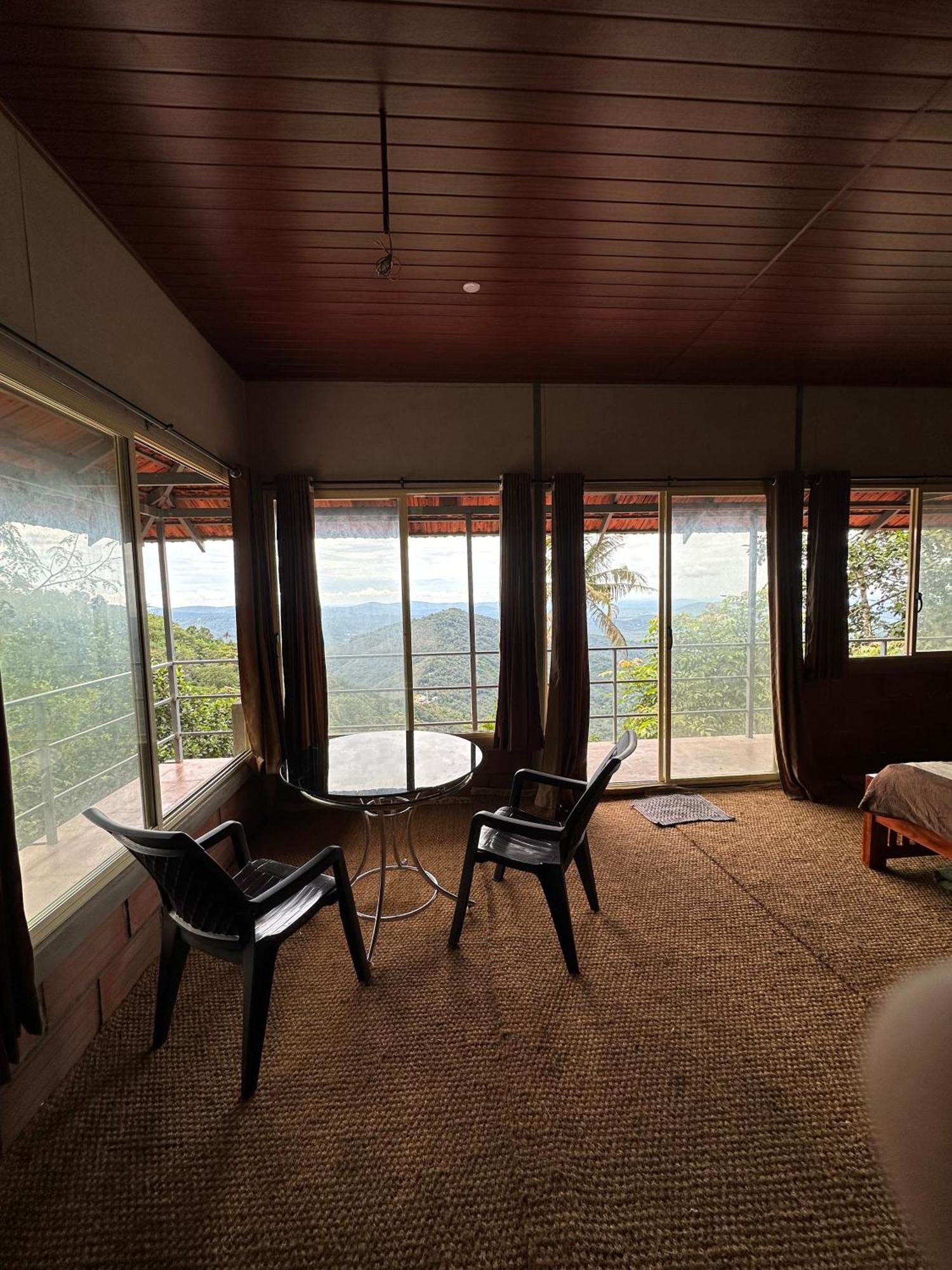 Sunset Valley Kerala Pool Resort - Serene Natural Forest Cottage Stay In Idukki With Sunrise & Sunset Panoramas, Natural Streams & Tranquil Summer Evenings Pirmed Luaran gambar