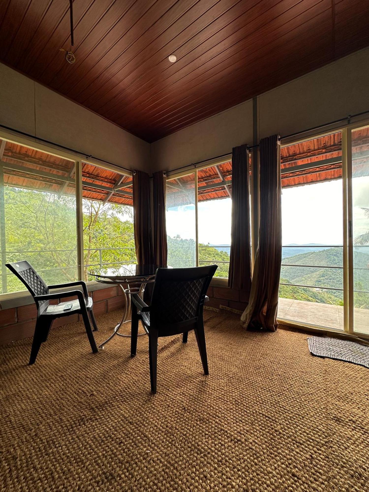 Sunset Valley Kerala Pool Resort - Serene Natural Forest Cottage Stay In Idukki With Sunrise & Sunset Panoramas, Natural Streams & Tranquil Summer Evenings Pirmed Luaran gambar