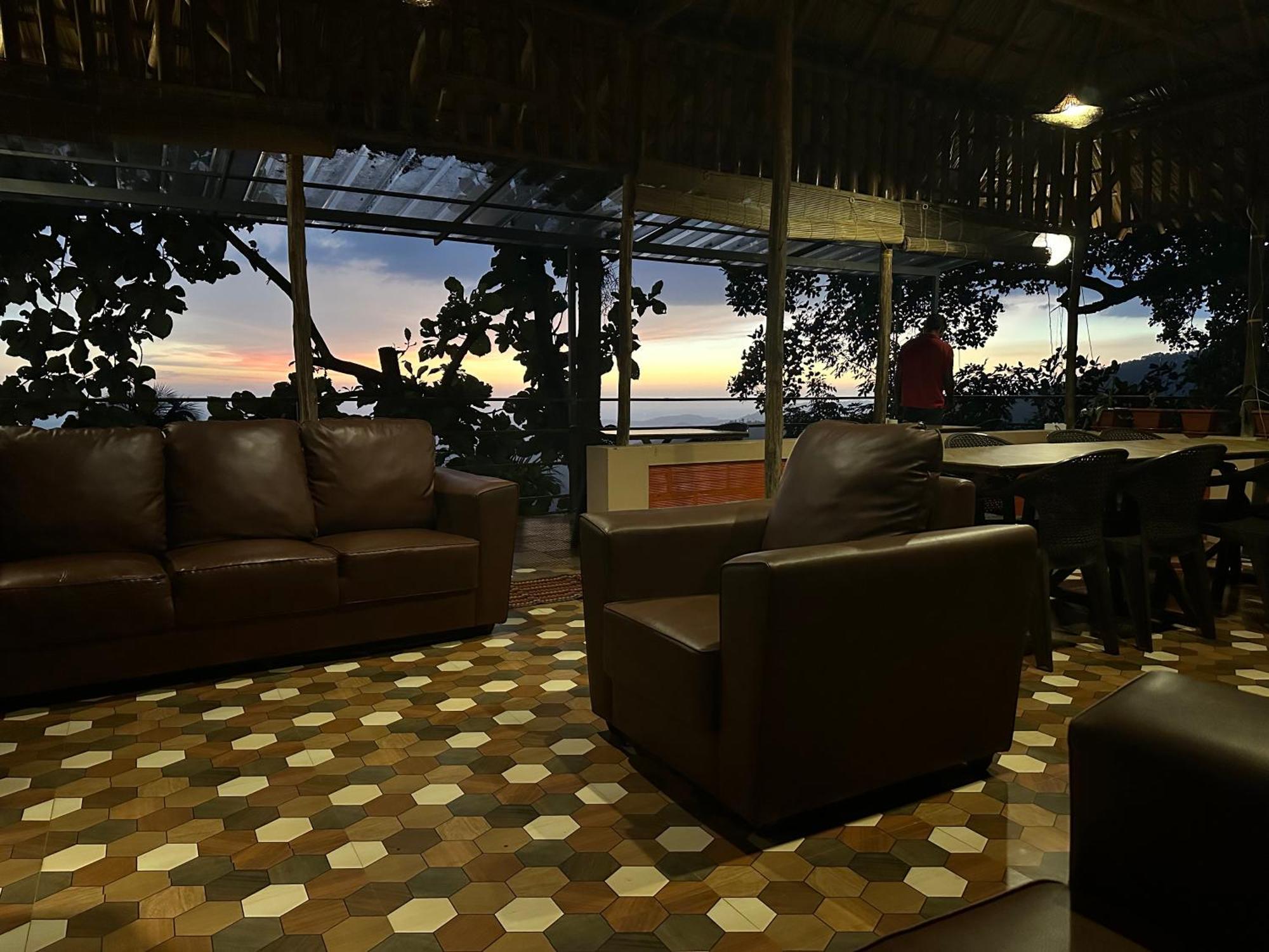 Sunset Valley Kerala Pool Resort - Serene Natural Forest Cottage Stay In Idukki With Sunrise & Sunset Panoramas, Natural Streams & Tranquil Summer Evenings Pirmed Luaran gambar