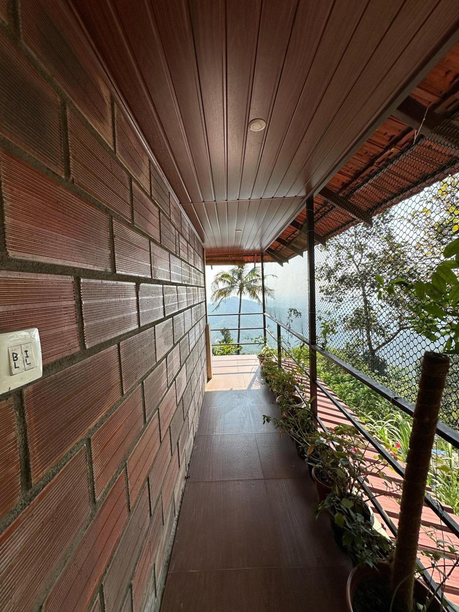 Sunset Valley Kerala Pool Resort - Serene Natural Forest Cottage Stay In Idukki With Sunrise & Sunset Panoramas, Natural Streams & Tranquil Summer Evenings Pirmed Luaran gambar